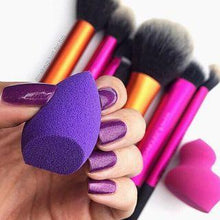 Load image into Gallery viewer, Real Techniques 2 Miracle Mini Eraser Sponges