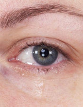 Load image into Gallery viewer, Kryolan Tear Blower
